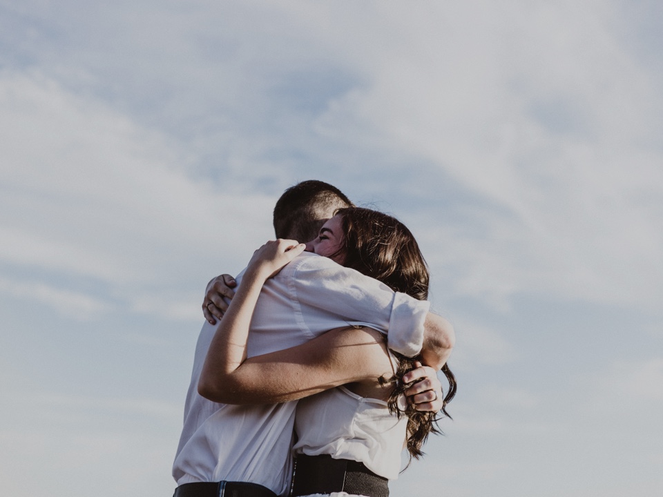 couple hugging
